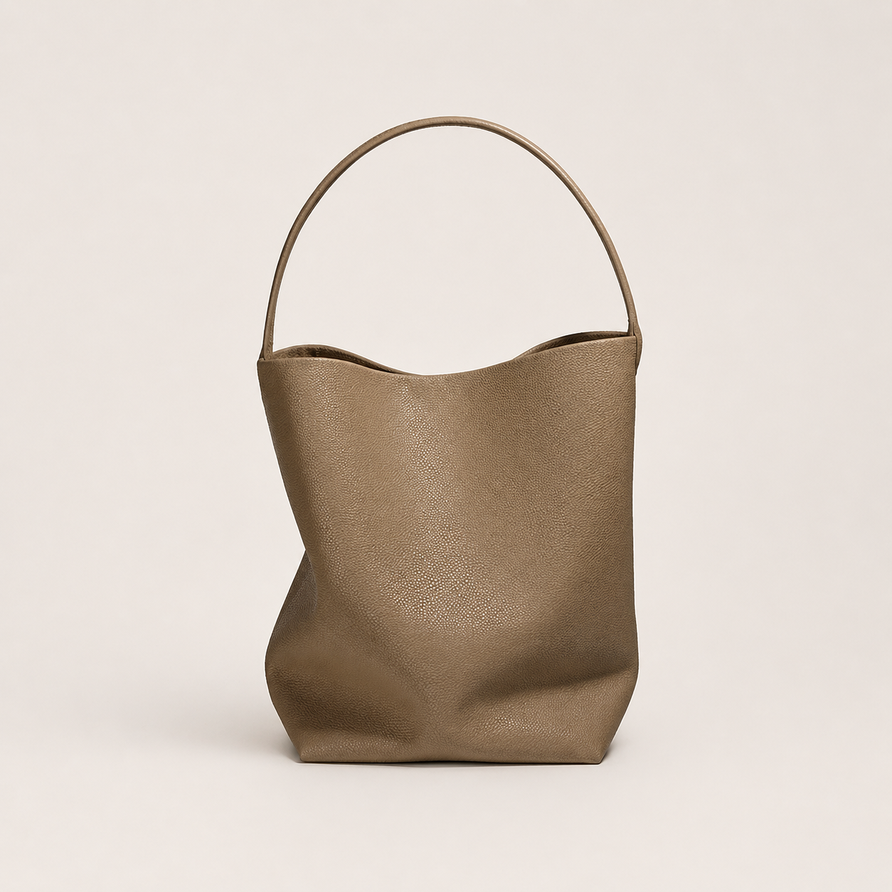 Women's Soft Cowhide Bucket Bag, Large-Capacity Commuter Shoulder and Underarm Bag