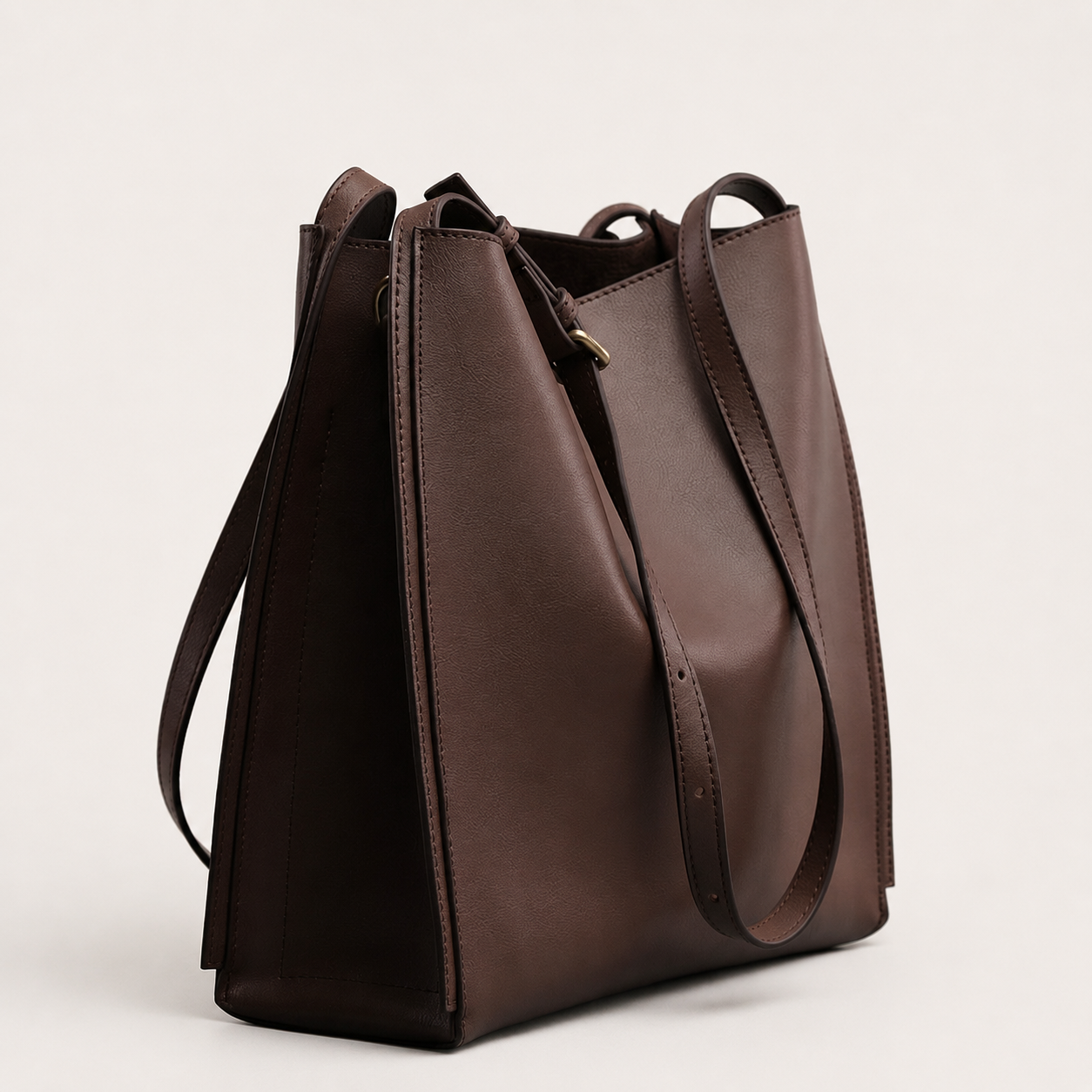 2026 Women's Genuine Leather Bucket Tote Bag, Large-Capacity Retro Commuter Crossbody