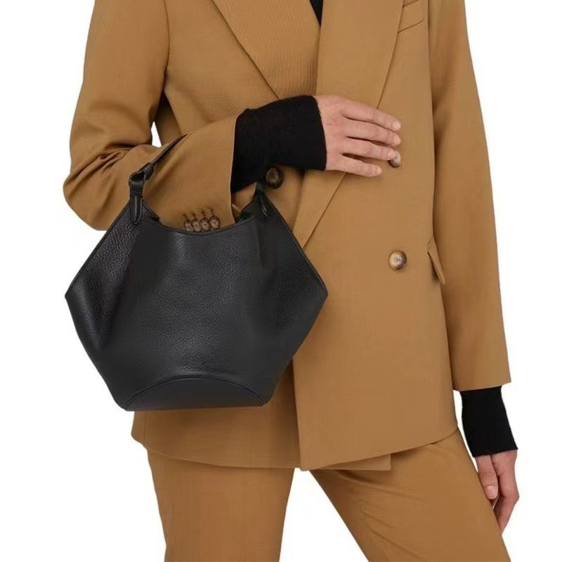 2025 New Top Grain Cowhide European Style Tote Large Capacity Underarm Bag Commuter Shopping Bag Casual Handbag Shoulder Bag - Thumbnail 2