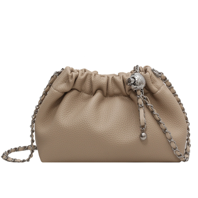French Niche Pleated Underarm Bag For Women 2023 New Fashion Chain Crossbody Bag Summer Trendy Bucket Bag - Thumbnail 5