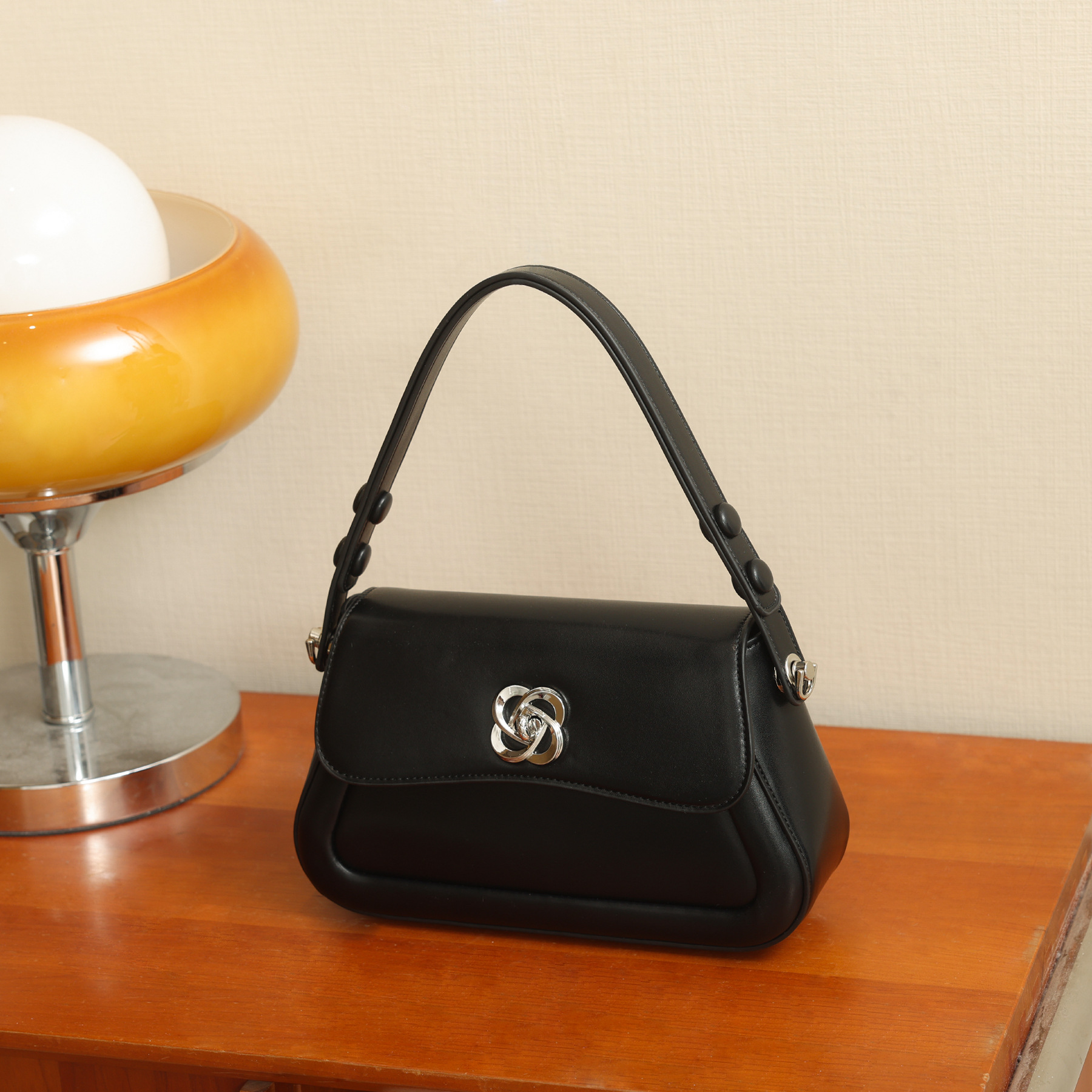 2026 Autumn/Winter New French Luxury Underarm Bag Korean Style Versatile Shoulder Crossbody Bag For Women Dropshipping - Thumbnail 8