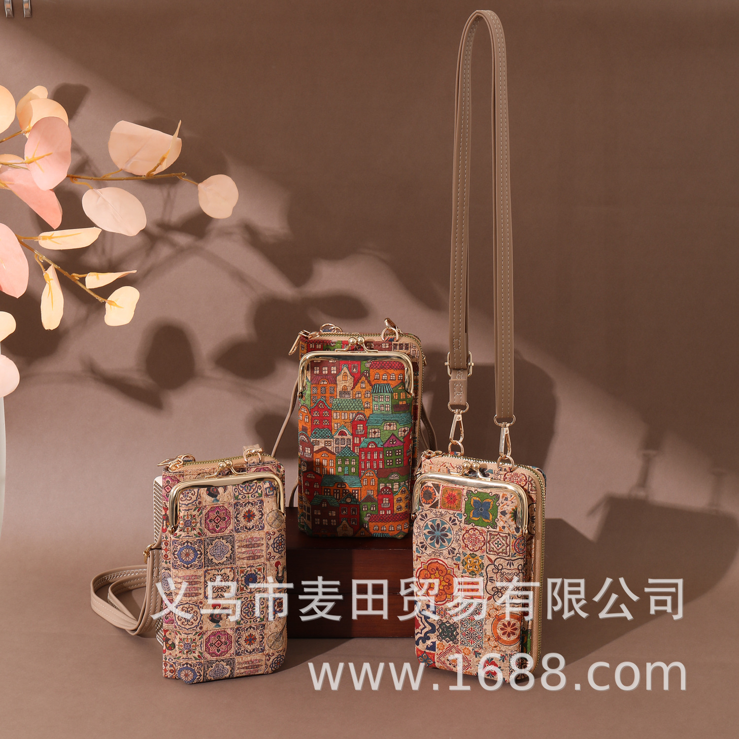 Cross-Border Ethnic Bark Women's Crossbody Bag, Guochao Cork Bohemian Style Nordic Vintage Small Bag Best Seller - Thumbnail 2
