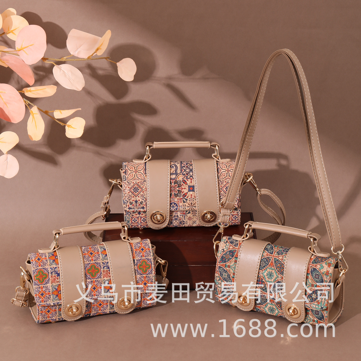 Women's Cork Handbag 2025 New Arrival Crossbody Mini Bag Luxury French Niche Vintage Shoulder Bag - Thumbnail 4