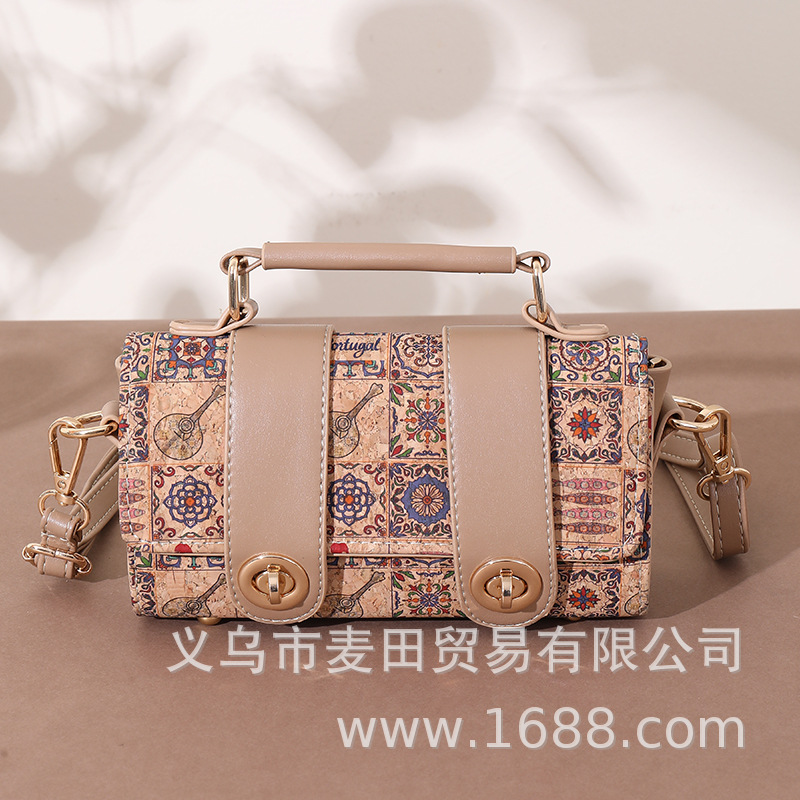 Women's Cork Handbag 2025 New Arrival Crossbody Mini Bag Luxury French Niche Vintage Shoulder Bag - Thumbnail 7