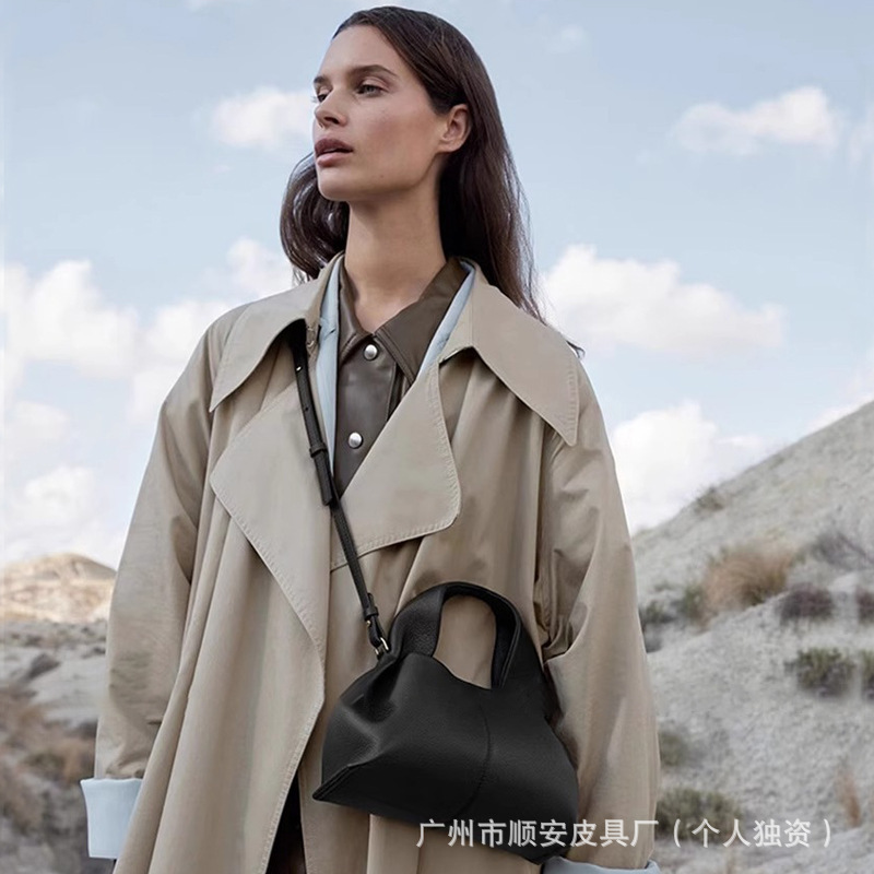 2025 Spring French Style Cloud Dumpling Bag For Women - Luxury Texture Handbag, Shoulder And Crossbody Bag - Thumbnail 3