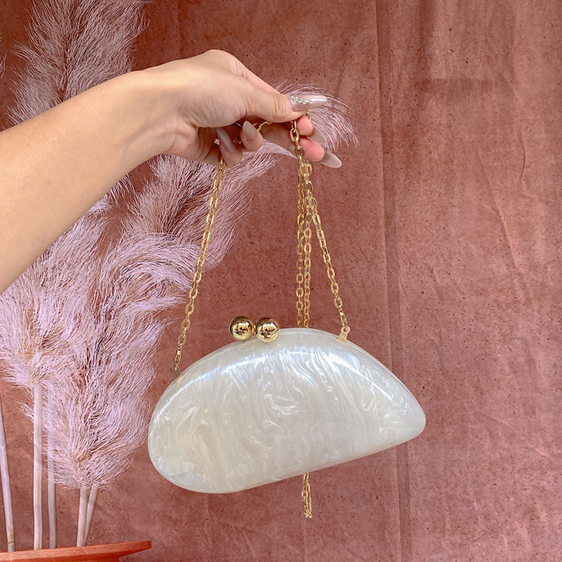 French Style Marble Amber Irregular Acrylic Shell Bag - Banquet Box Phone Mini Square Bag, Handheld & Crossbody - Thumbnail 3