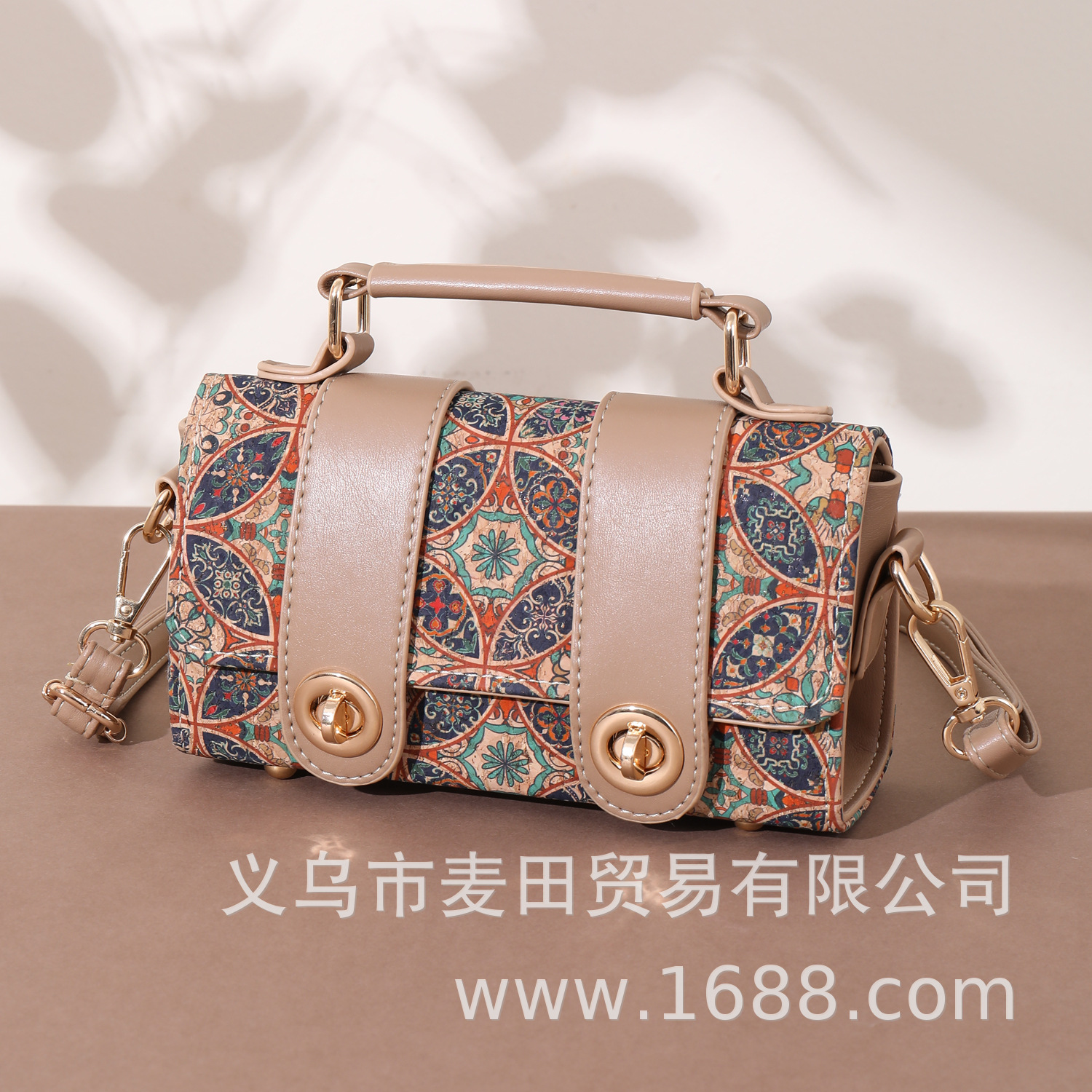 Women's Cork Handbag 2025 New Arrival Crossbody Mini Bag Luxury French Niche Vintage Shoulder Bag - Thumbnail 2
