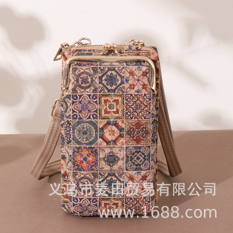 Cross-Border Ethnic Bark Women's Crossbody Bag, Guochao Cork Bohemian Style Nordic Vintage Small Bag Best Seller - Thumbnail 8