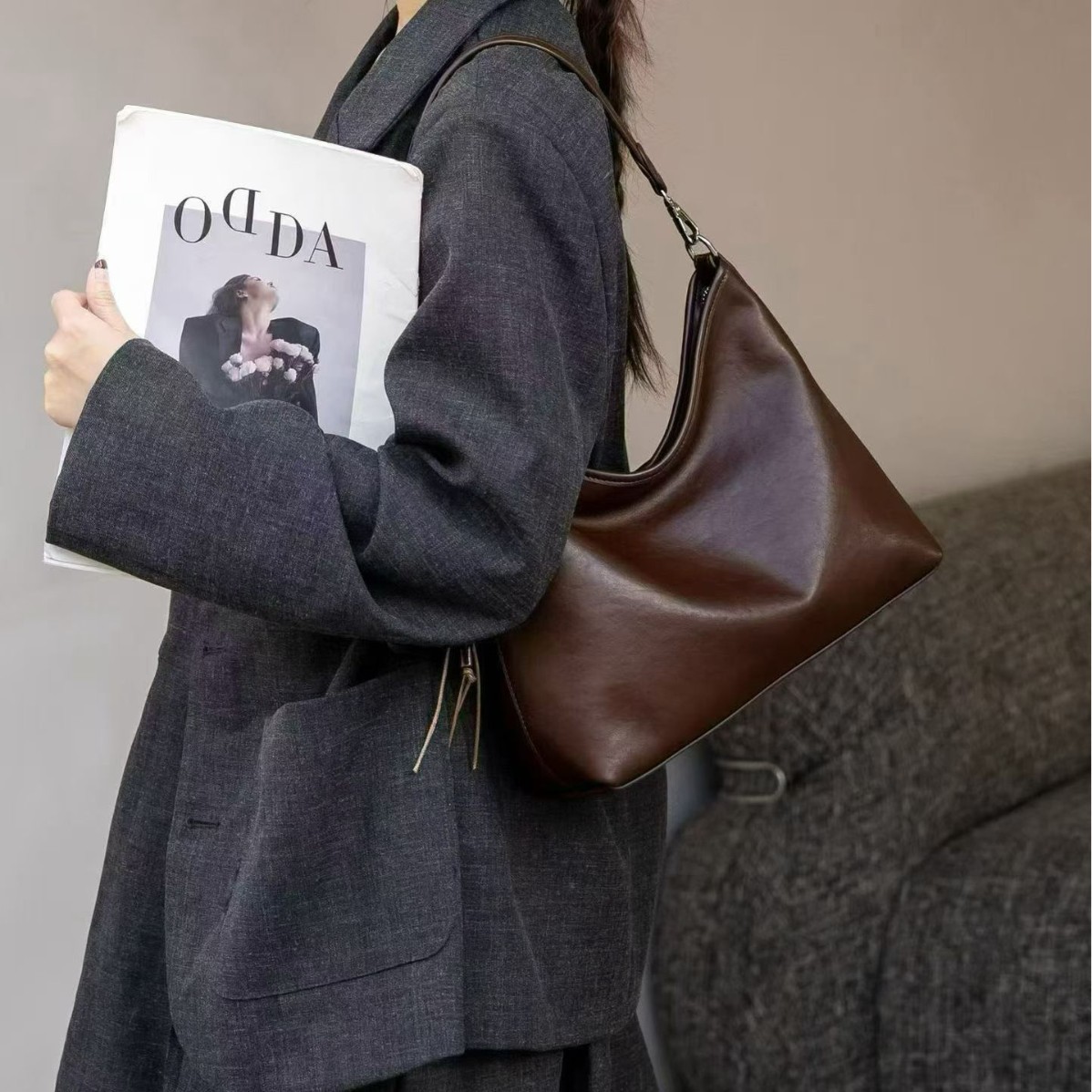 French Style Niche Underarm Bag For Women 2026 New Spring/Autumn Fashion Single Shoulder Bag Elegant Versatile Commuter Baguette Bag - Thumbnail 5