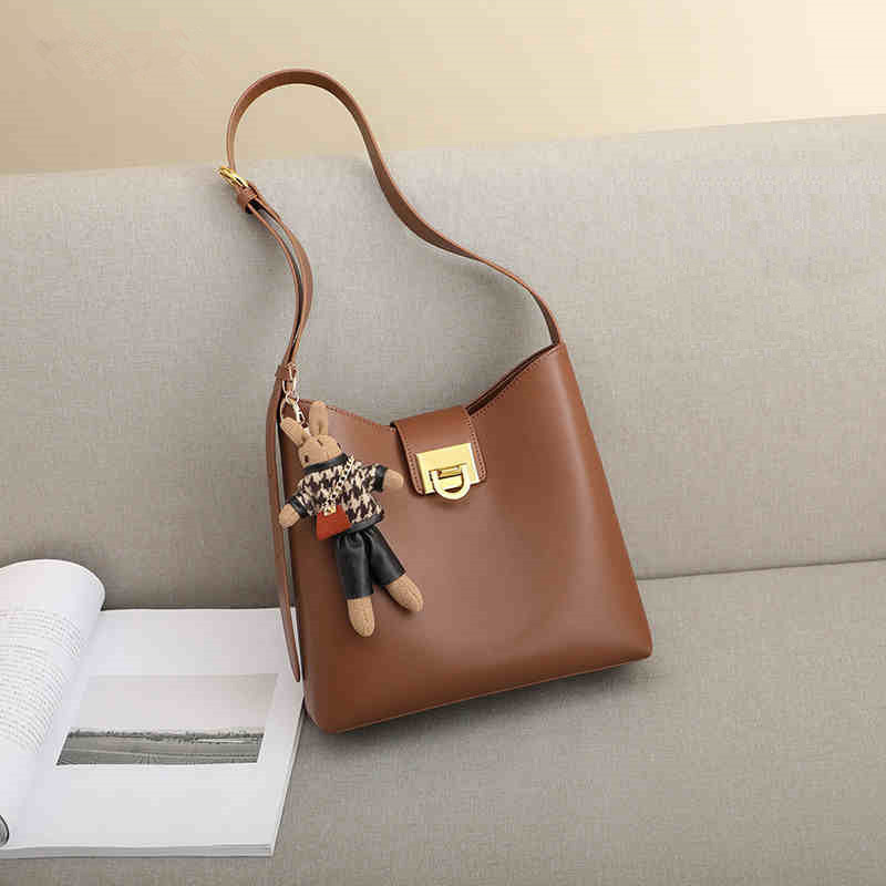 2026 New French Style Niche Bucket Bag For Women, Trendy Versatile Shoulder And Crossbody Bag Wholesale - Thumbnail 7