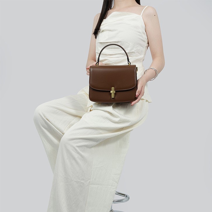2026 New French Vintage Accordion Bag For Women, Niche Shoulder Bag, Premium Genuine Leather Fashion Versatile Handbag - Thumbnail 4