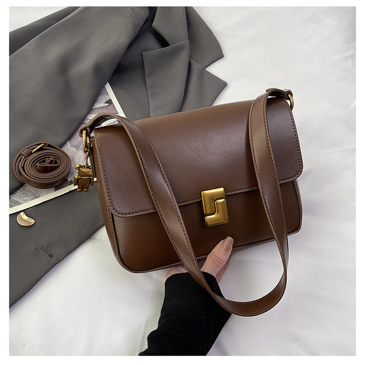 French Style Women's Handbag 2025 New Arrival Niche Retro Fashion Small Square Bag Underarm Bag Crossbody Versatile Cross-Border - Thumbnail 8