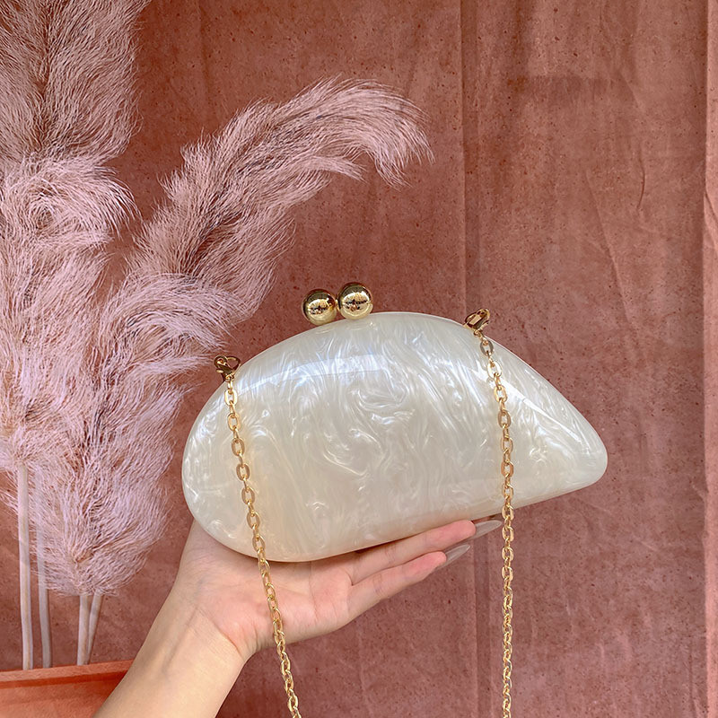 French Style Marble Amber Irregular Acrylic Shell Bag - Banquet Box Phone Mini Square Bag, Handheld & Crossbody - Thumbnail 4
