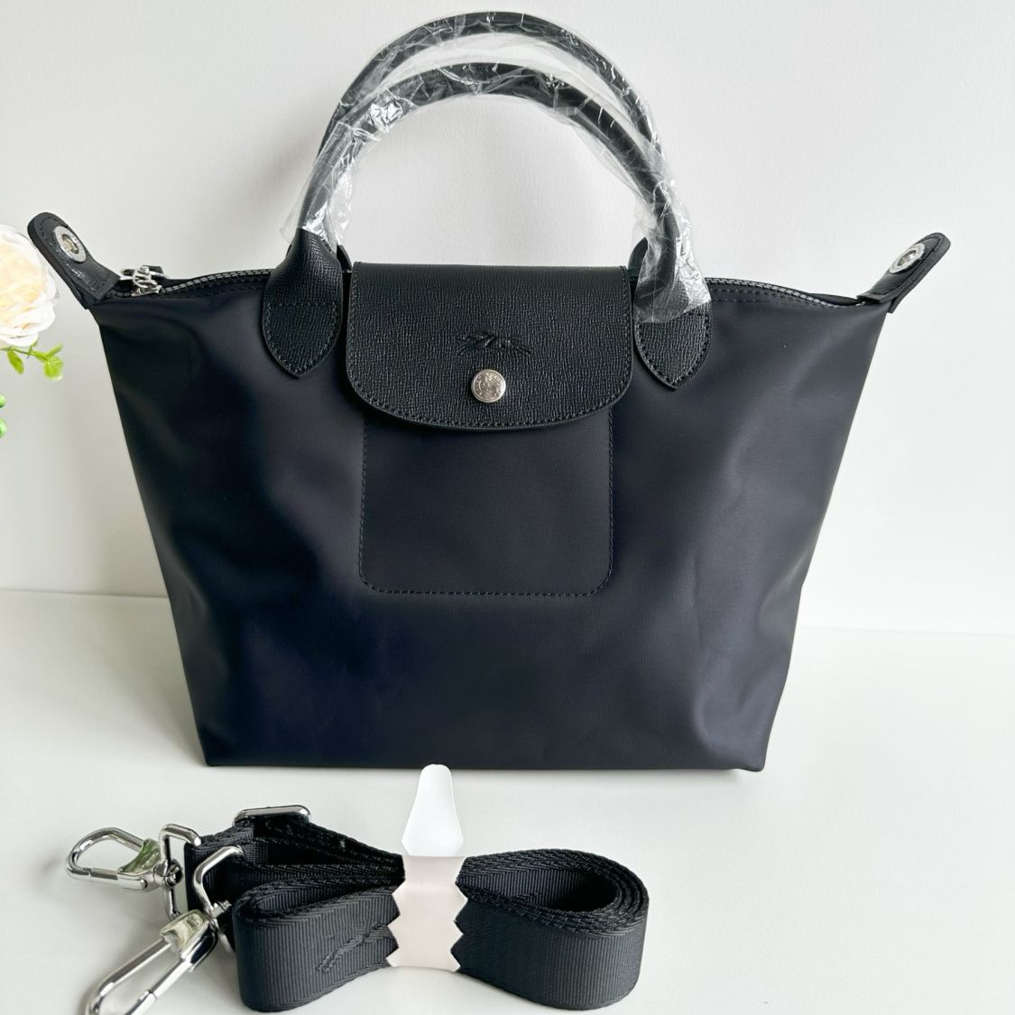 Autumn/Winter Thickened Dumpling Bag Short Handle Tote Bag With Adjustable Shoulder Strap Nylon Unisex Bag - Thumbnail 4