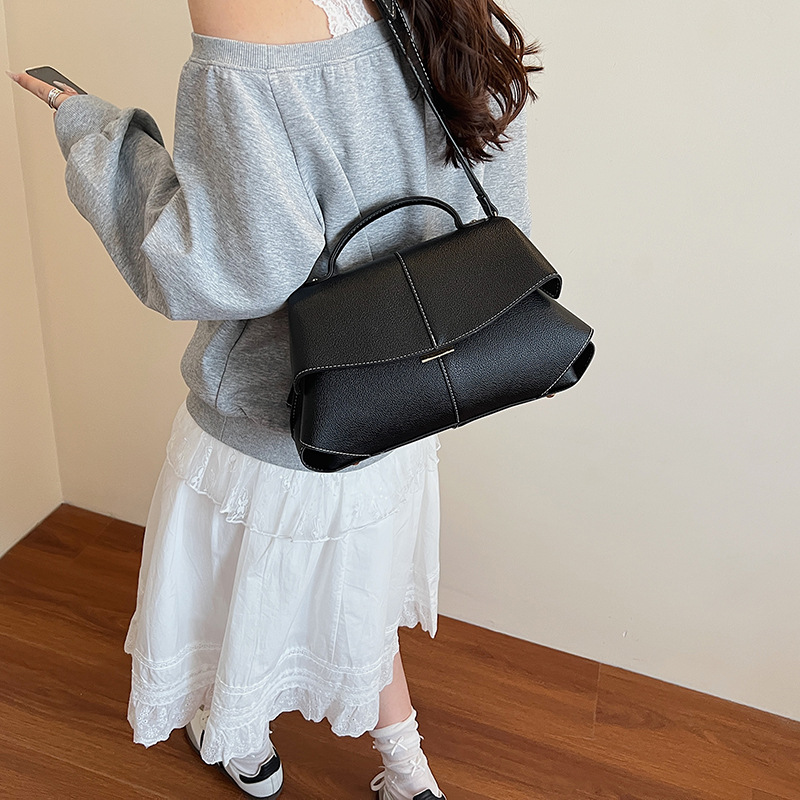 外贸跨境微笑包法式高级感小众波士顿时尚褶皱手提包单肩斜挎女包 - Thumbnail 4